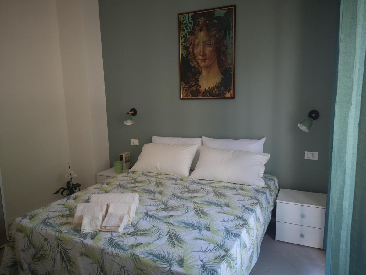 Il Giardino Di Anna - Charming Rooms In Cagliari Luaran gambar