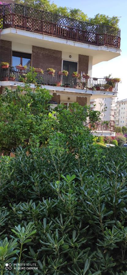 Il Giardino Di Anna - Charming Rooms In Cagliari Luaran gambar